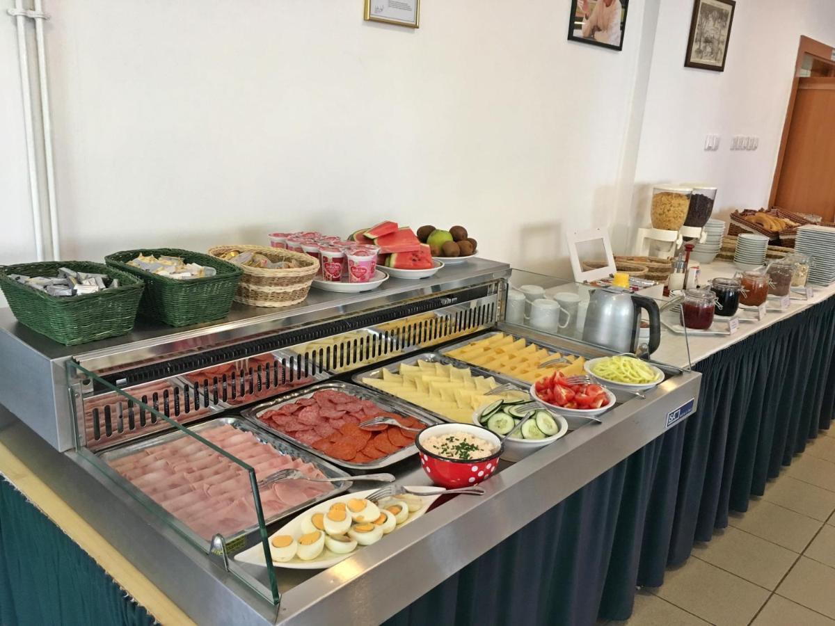 木兰酒店 鲍洛通塞派兹德 外观 照片
